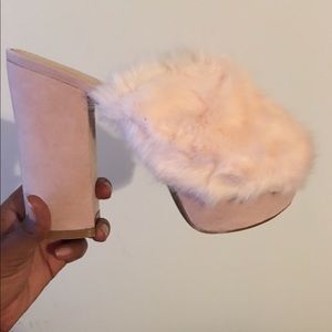 Public desire fur mules